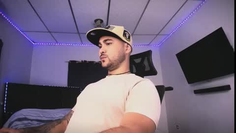 tommy_sccott online show from March 2026 10:28:02 PM