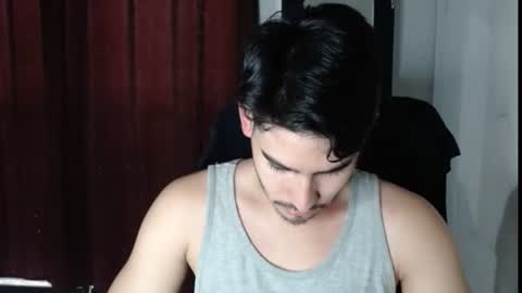 tommycutee21 online show from June 2026 11:31:01 AM