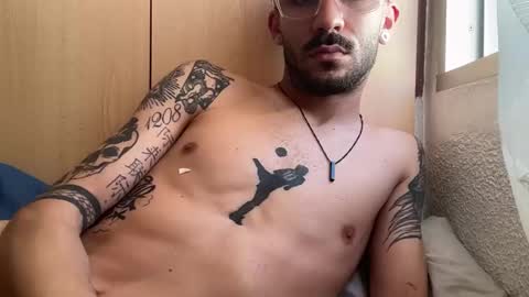 Snapshot of tommydesirex chatting on May 2026 12:44:02 PM TOMMYDESIREX online show from May 2026 12:44:02 PM