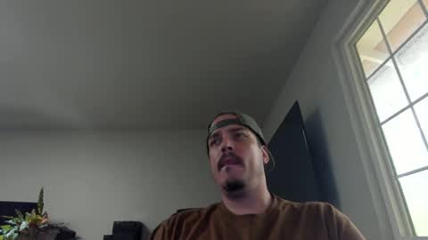 Snapshot of tommyrico10 chatting on October 2025 06:49:02 PM Tommy online show from October 2025 06:49:02 PM