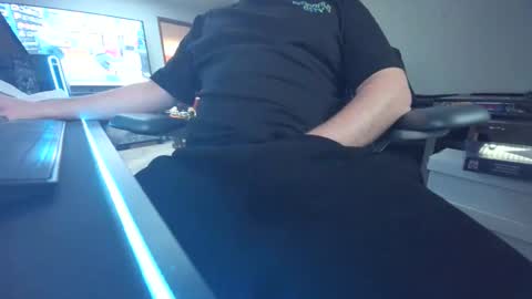 Snapshot of tommyrico10 chatting on November 2025 10:10:02 PM Tommy online show from November 2025 10:10:02 PM