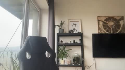 Thomas Fit online show from November 2025 09:10:02 AM