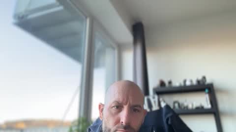 Thomas Fit online show from April 2026 05:30:01 AM