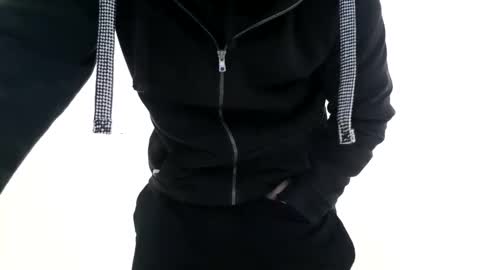 Thomas online show from April 2026 05:39:02 PM