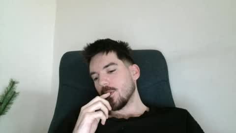 Onlyfans - Tomylind keep you in touch there online show from May 2026 10:20:02 AM