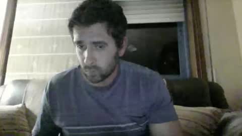 toni640128 online show from May 2026 02:52:02 AM