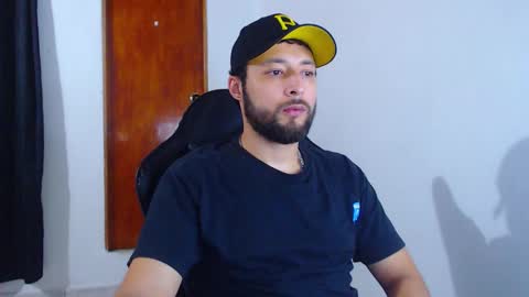 Snapshot of tony__ribas chatting on February 2026 01:57:02 AM Tony Ribas. online show from February 2026 01:57:02 AM