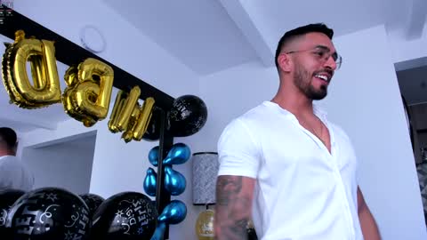 tony muscle1 online show from December 2024 11:10:02 PM