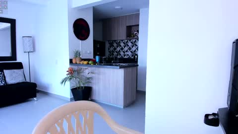 tony muscle1 online show from January 2025 09:02:01 PM