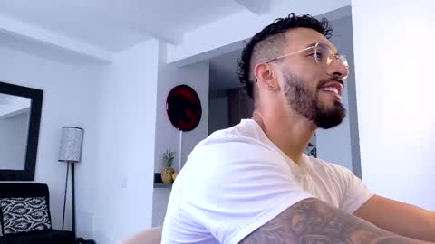 tony muscle1 online show from September 2025 08:09:01 PM