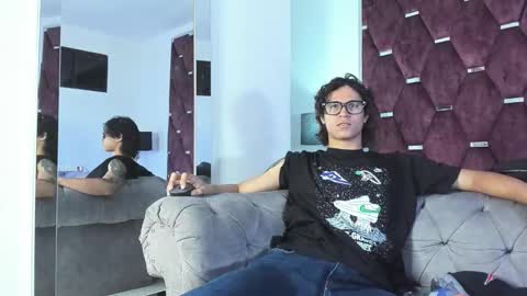 Tony Benedetti online show from February 2026 07:56:01 PM