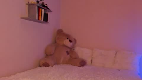 Snapshot of toohornyserj chatting on December 2024 11:25:01 PM toohornyserj online show from December 2024 11:25:01 PM