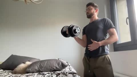 Tom online show from April 2026 03:53:01 PM