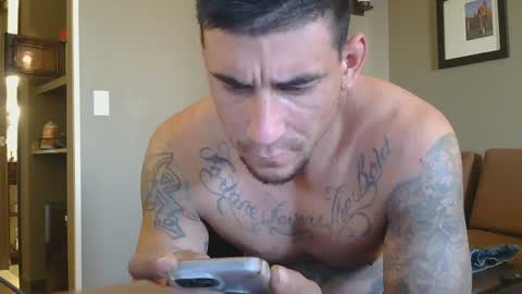 Snapshot of toomuchsmoke chatting on January 2025 02:46:01 PM toomuchsmoke online show from January 2025 02:46:01 PM