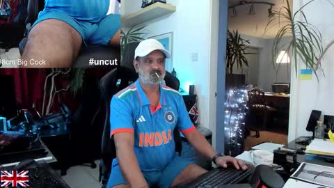 topalphaboss online show from October 2025 07:55:01 PM