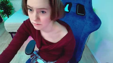 topcranberry online show from October 2025 06:50:02 PM