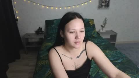Snapshot of tori_sweet_tori chatting on July 2026 02:29:02 AM Tori online show from July 2026 02:29:02 AM