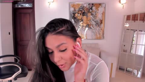 Tori Cross online show from February 2025 02:02:01 PM