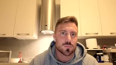 Snapshot of toro_arrapato chatting on April 2026 11:16:02 AM toro_arrapato online show from April 2026 11:16:02 AM