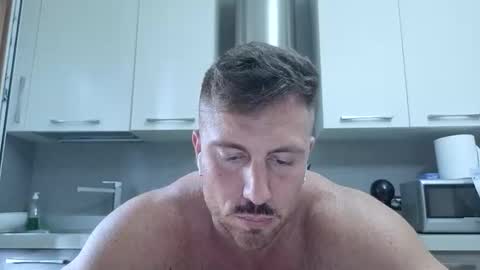 Snapshot of toro_arrapato chatting on May 2026 03:31:02 PM toro_arrapato online show from May 2026 03:31:02 PM
