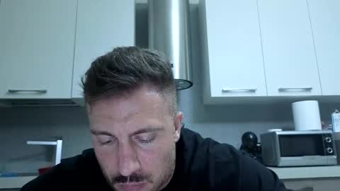 Snapshot of toro_arrapato chatting on June 2026 05:04:01 PM toro_arrapato online show from June 2026 05:04:01 PM