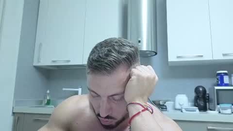 Snapshot of toro_arrapato chatting on June 2026 08:00:01 PM toro_arrapato online show from June 2026 08:00:01 PM