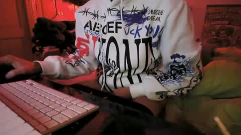 Torosko online show from November 2025 08:44:01 PM