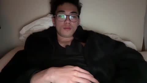 Snapshot of toshikaro0 chatting on December 2024 08:56:01 AM Karo online show from December 2024 08:56:01 AM