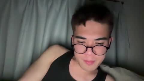 Snapshot of toshikaro0 chatting on January 2025 06:01:02 PM Karo online show from January 2025 06:01:02 PM