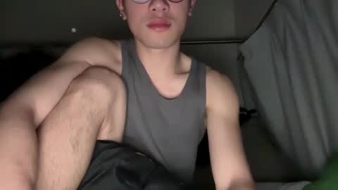 Snapshot of toshikaro0 chatting on January 2025 04:57:01 PM Karo online show from January 2025 04:57:01 PM