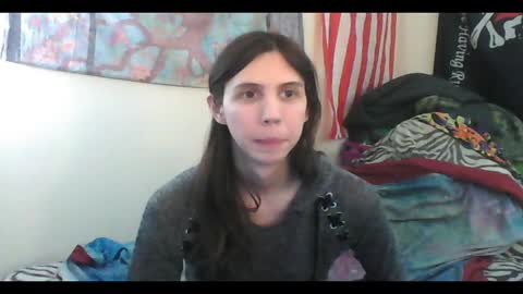 Luna online show from February 2025 04:10:01 AM