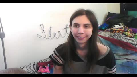 Luna online show from October 2025 01:56:01 AM