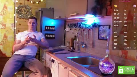 Paul online show from December 2024 04:49:01 PM