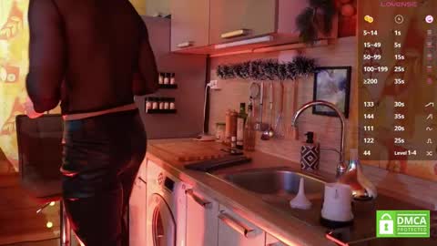 Paul online show from January 2025 05:48:02 AM