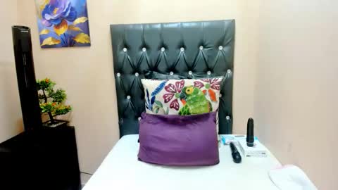 toxicfantasy4u online show from December 2025 06:07:02 AM