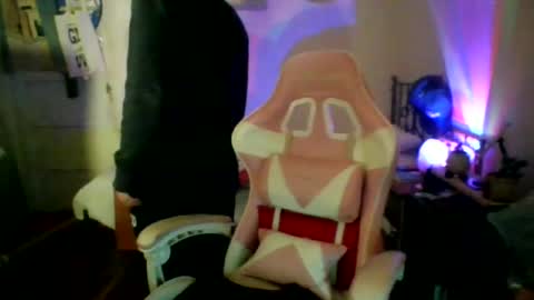 toyboysquirt online show from June 2026 06:12:02 AM