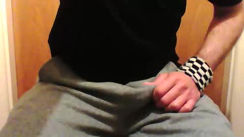 Snapshot of trackielad21 chatting on November 2025 07:40:01 AM trackielad online show from November 2025 07:40:01 AM