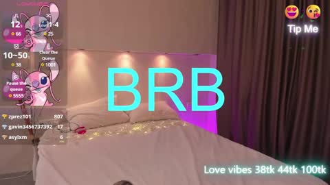 Snapshot of tracy_tay1or chatting on January 2025 01:53:02 AM Tracy GMT2 Mon 3 AM - 4 PM Tue 3 AM - 4 PM Wed 3 AM - 4 PM Thur 3 AM - 4 PM Fri 3 AM - 4 PM online show from January 2025 01:53:02 AM