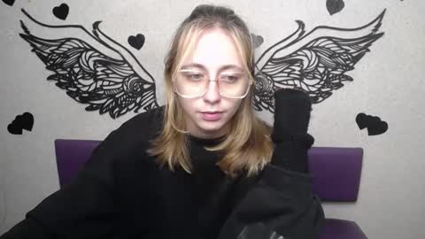 TracyLeeBB online show from December 2025 11:48:01 AM