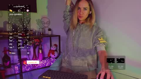 Hey my name is Kiri Kiri online show from December 2024 09:52:01 PM