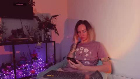 Hey my name is Kiri Kiri online show from January 2026 07:40:01 PM