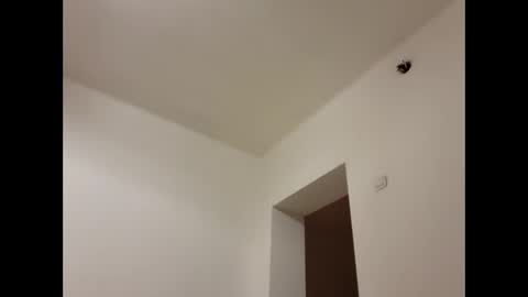 Tralalabala online show from November 2025 08:18:01 PM