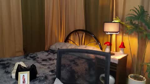 ROSY TAN  BE MY KING DONT FORGET TO FOLLOW AND THUMBS UP ME online show from September 2025 04:51:02 PM