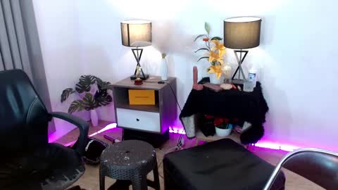 Selena the real cummer online show from January 2025 03:13:01 PM