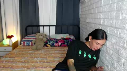 Snapshot of transmedusaxxx chatting on June 2026 03:25:01 AM Chloe online show from June 2026 03:25:01 AM