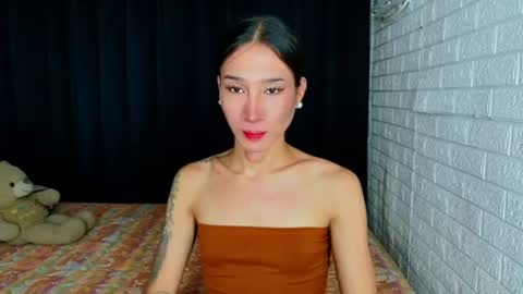 Snapshot of transmedusaxxx chatting on July 2026 01:57:01 AM Chloe online show from July 2026 01:57:01 AM