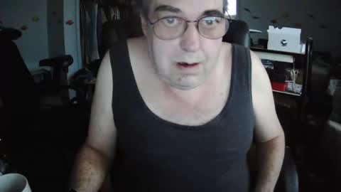 Snapshot of transmtfhello chatting on December 2024 08:04:02 PM Peter online show from December 2024 08:04:02 PM