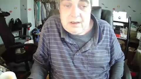 Snapshot of transmtfhello chatting on January 2025 01:24:02 PM Peter online show from January 2025 01:24:02 PM