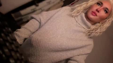 ALMIGHTY GODDESS VALENTINA online show from November 2025 12:42:02 AM