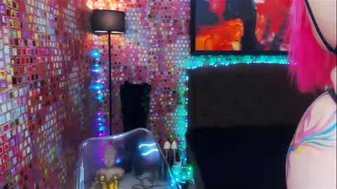 Snapshot of transplayfullolivia chatting on February 2025 10:51:02 PM KYLIE BELLA TS online show from February 2025 10:51:02 PM